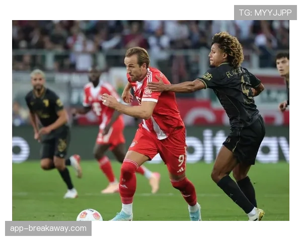 战术复盘：曼城高位压迫如何限制拜仁中场出球