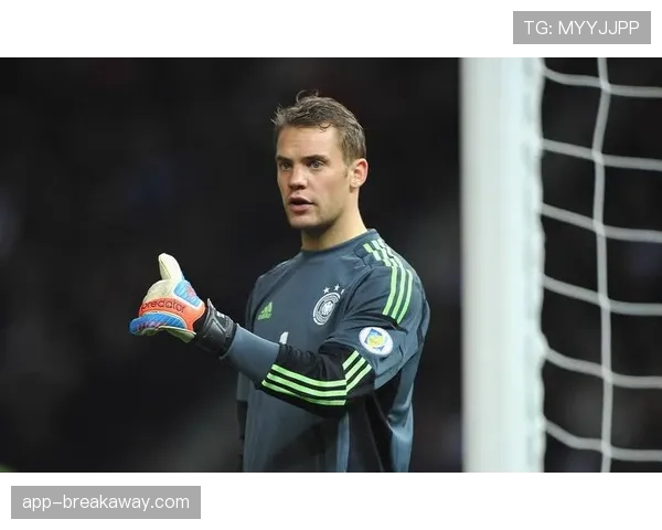 拜仁传奇门将迈尔支持诺伊尔回归德国队：过去只派最佳球员上场